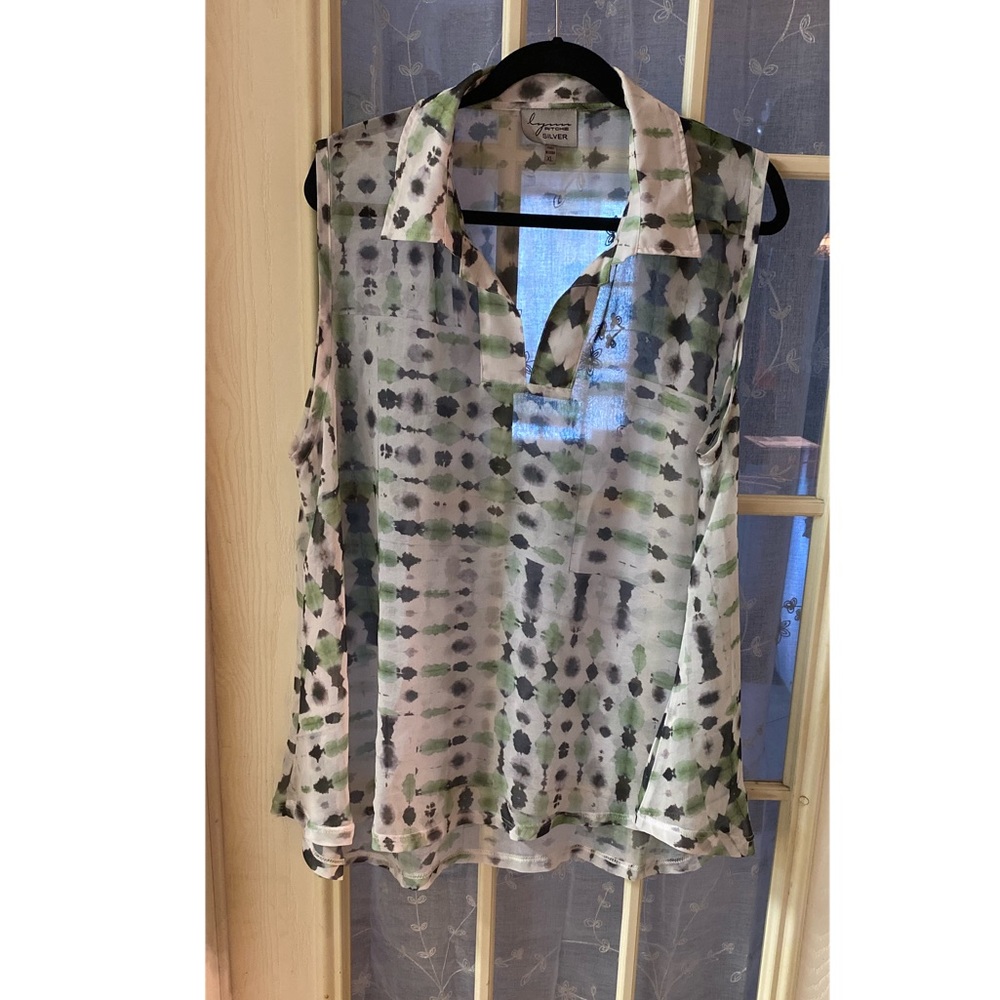 Lynn Ritchie blouse
